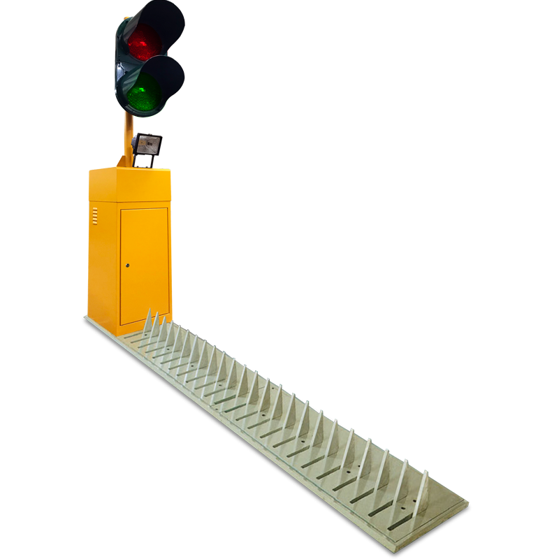 Microcomputer-controlled one-way traffic barrier spike